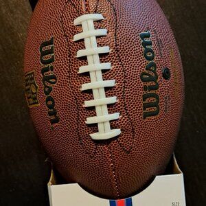 NEW IN BOX - Wilson NFL Prestige Composite Football, Junior Size (Ages 9-12)